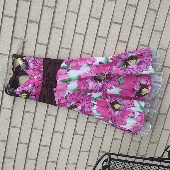 Pink/White Flower Dress - Picture 3 of 11